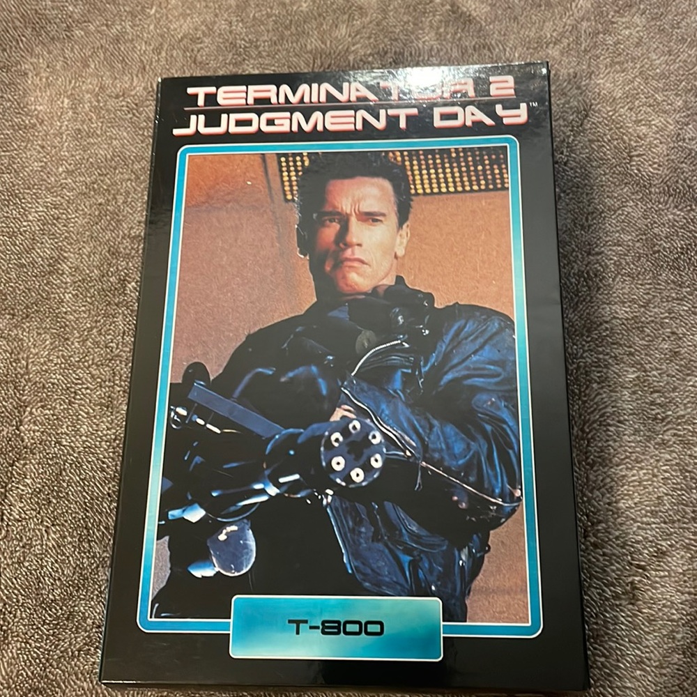 NECA Terminator 2 Judgment Day T-800 7" Action Figure Collection